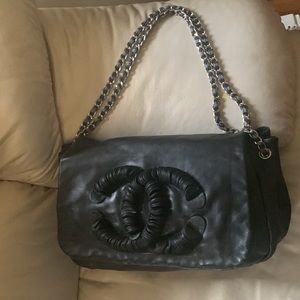 Authentic CC Chanel Jumbo Black Lambskin Flap Bag